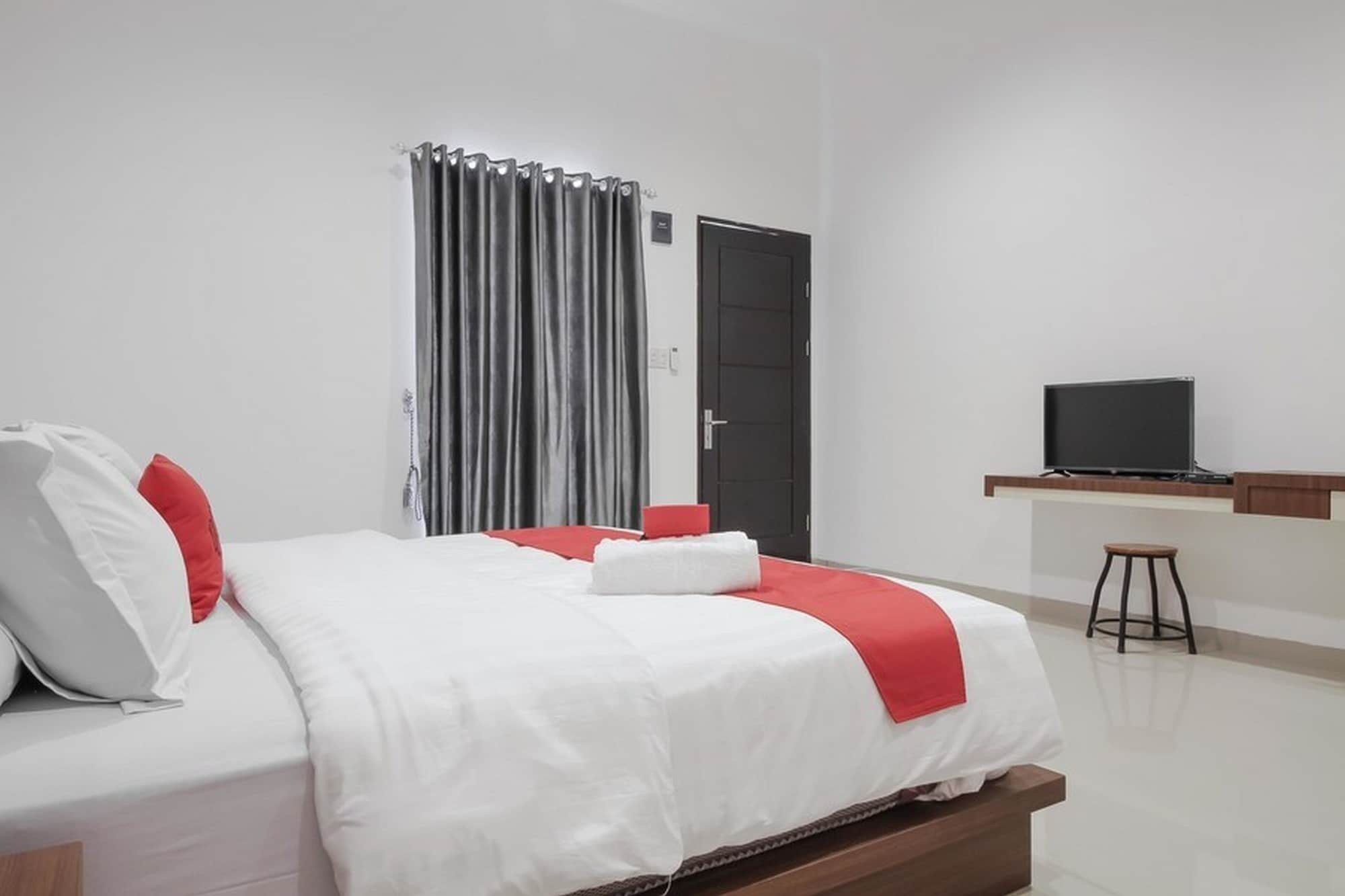 Reddoorz Premium @ Setiabudi Medan Sunggal المظهر الخارجي الصورة